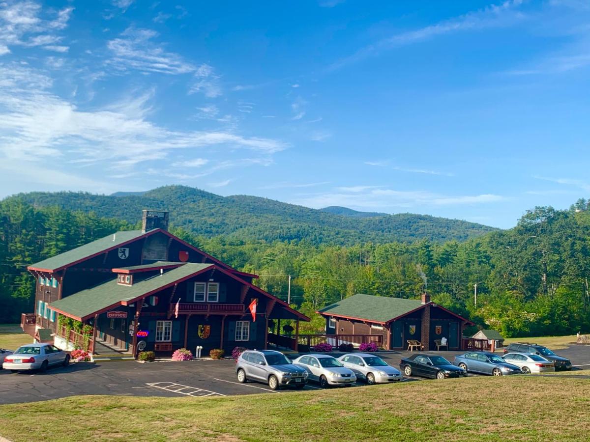 Swiss Chalets Village Inn North Conway Exterior photo