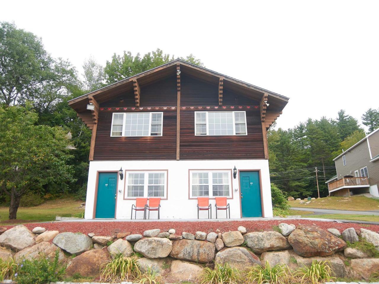 Swiss Chalets Village Inn North Conway Exterior photo